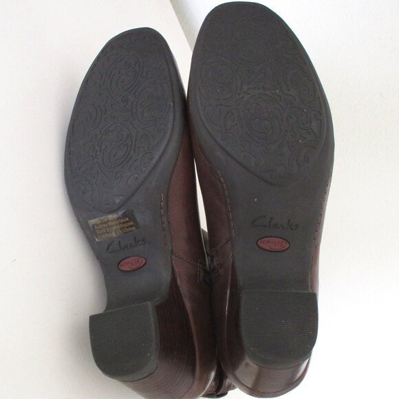 Clarks Artisan Womens Brown Leather Side Zip Ankle Boot - Size 8.5M - Picture 9 of 9